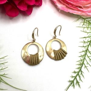 NEW⚜️Brushed Golden Hoop Wrapped Earrings